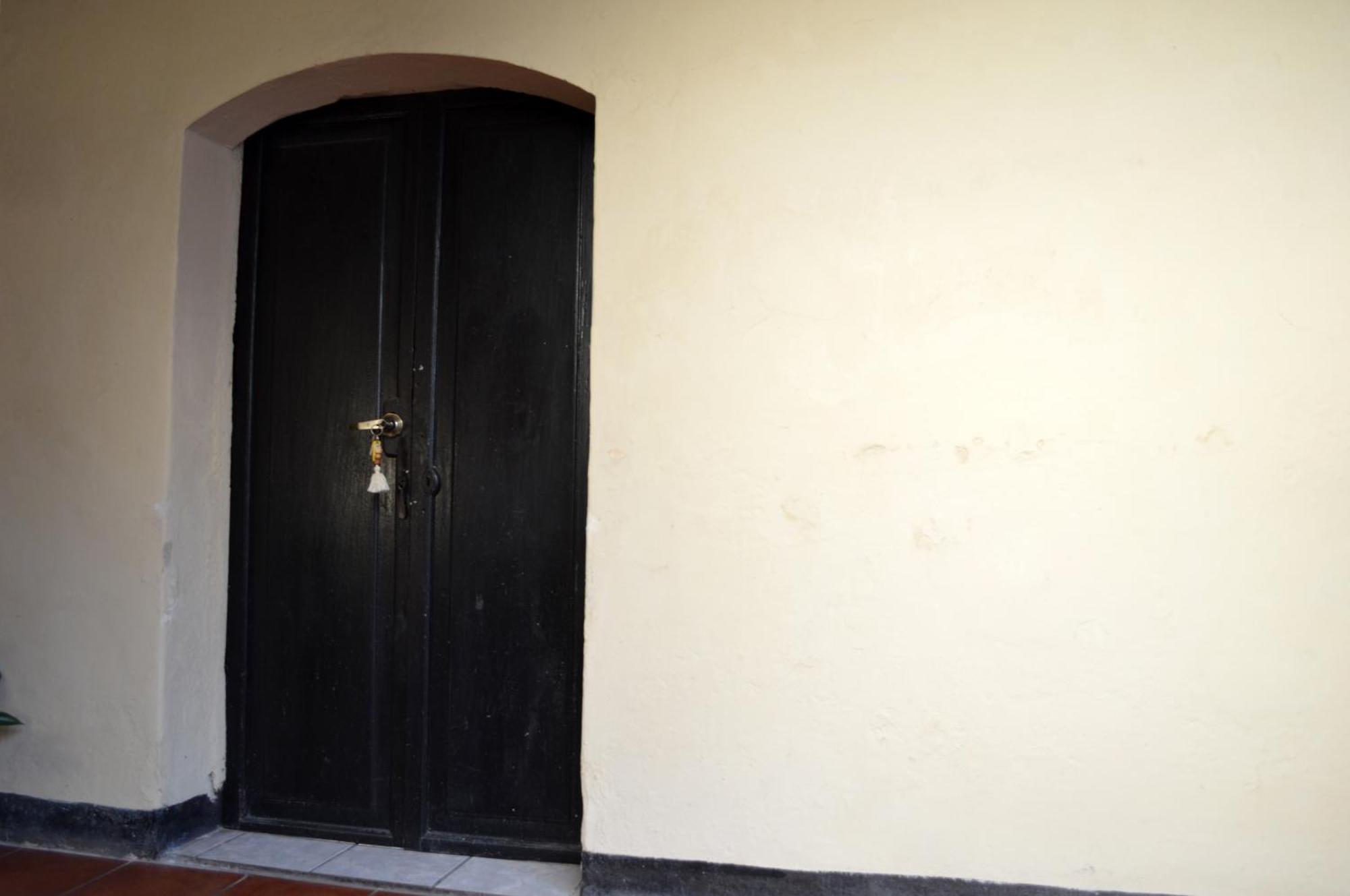 Ave Del Paraiso Guest House Antigua Exterior photo